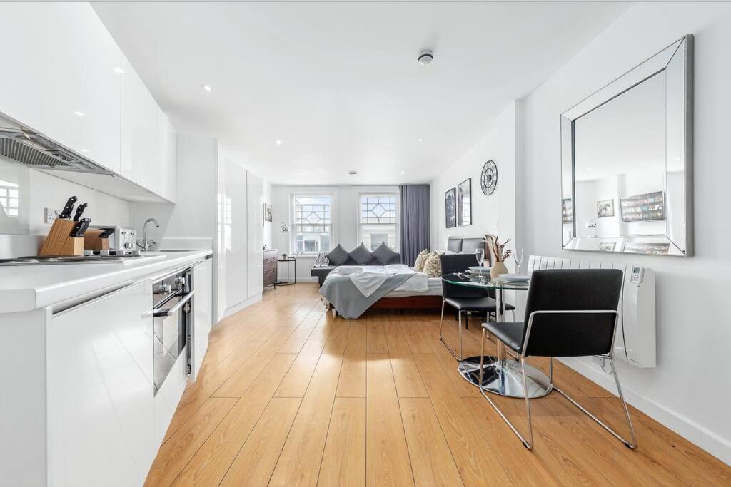 Flat In Piccadilly, Leicester, Chinatown Vr13 Лондон Екстер'єр фото